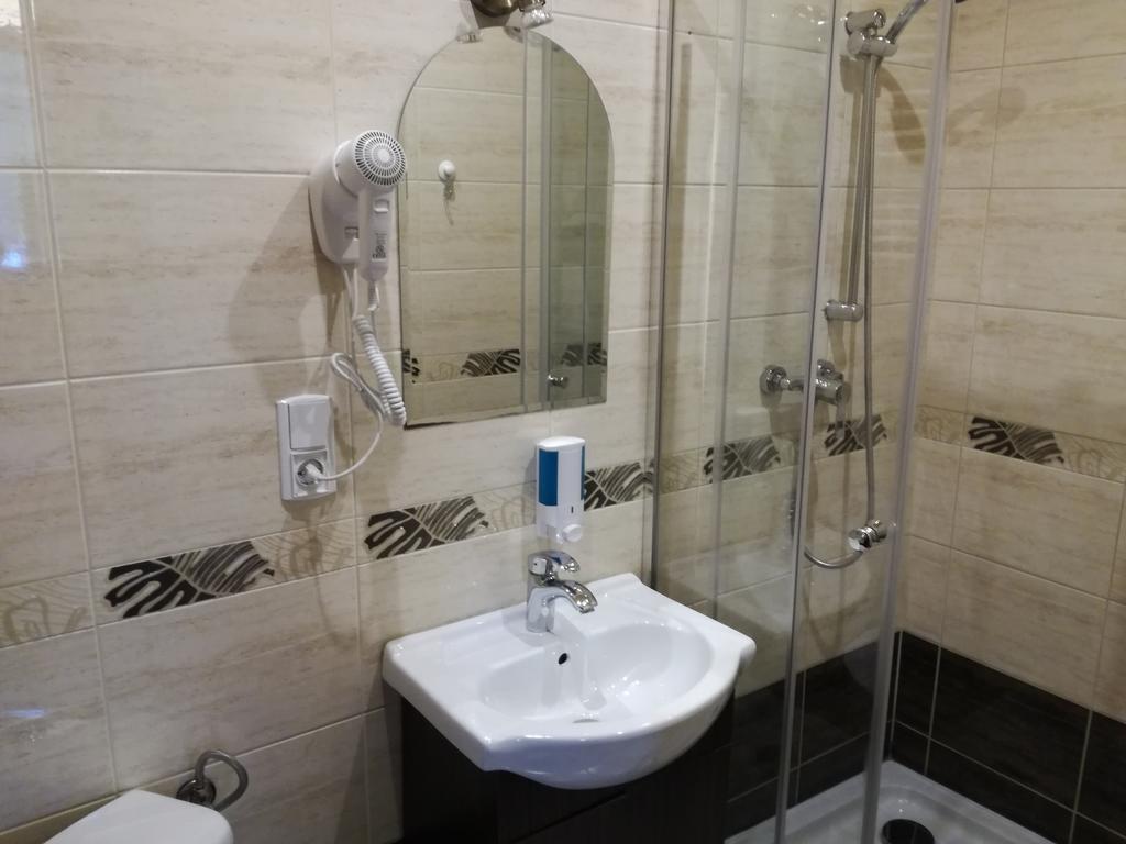 Momotown Privates Bed and Breakfast Krakau Buitenkant foto