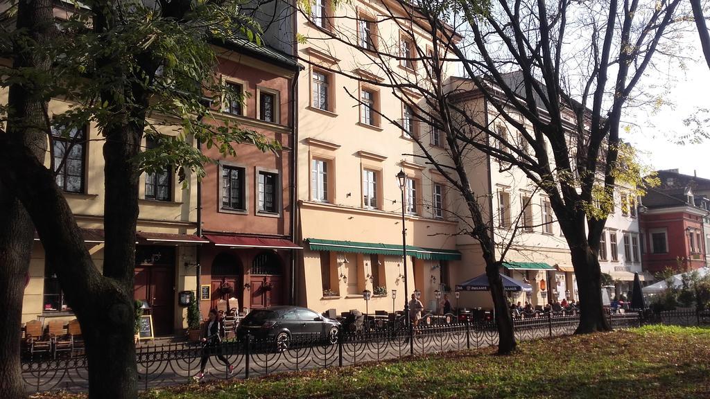 Momotown Privates Bed and Breakfast Krakau Buitenkant foto