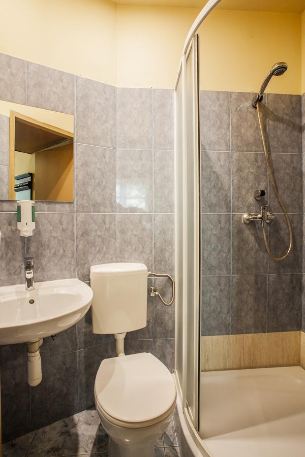 Momotown Privates Bed and Breakfast Krakau Buitenkant foto