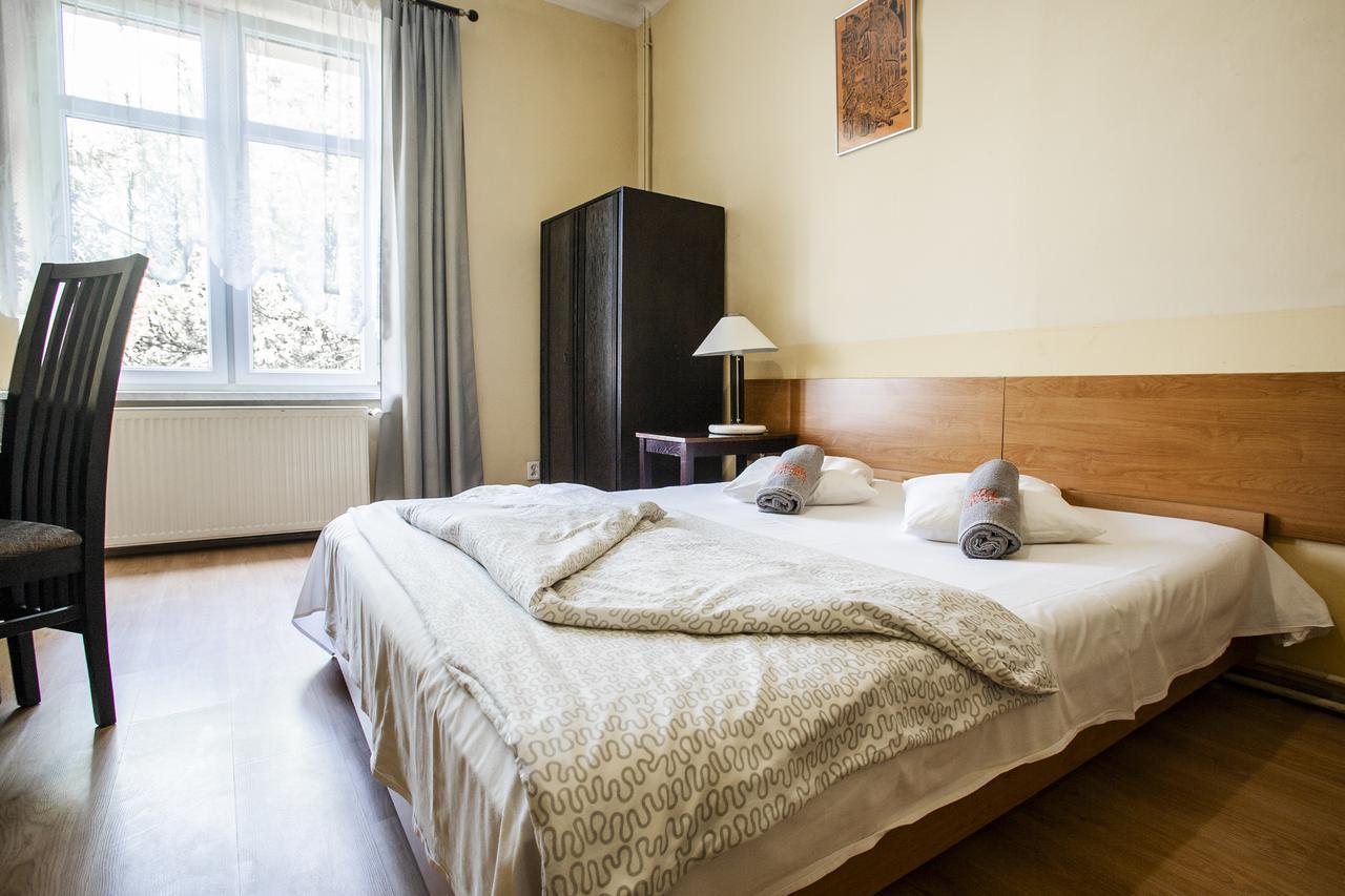 Momotown Privates Bed and Breakfast Krakau Buitenkant foto